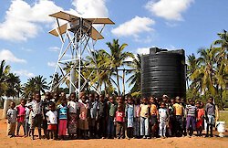Brunnenbau-Know-how und sauberes Trinkwasser für jeden auf der Welt